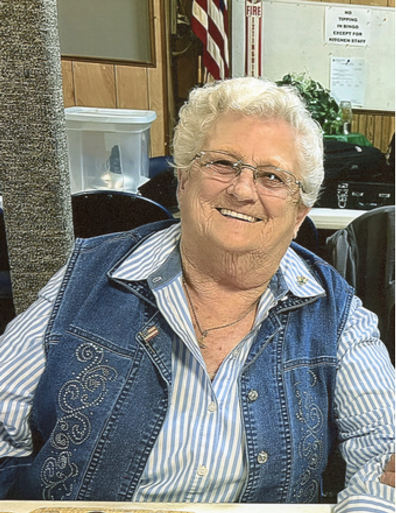 Holly C Large Profile Photo