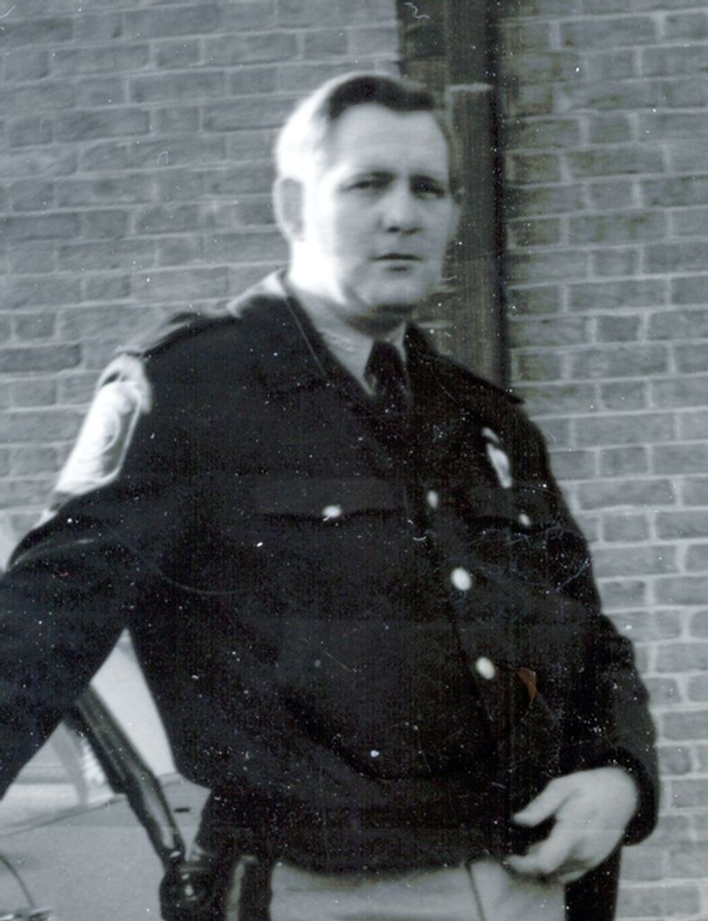 James Thomas "Tom" Jones Profile Photo