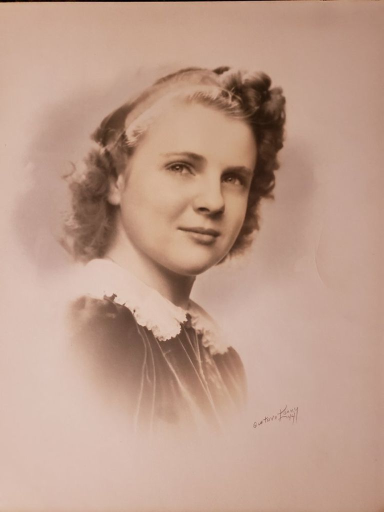 Mary  Elizabeth Layman