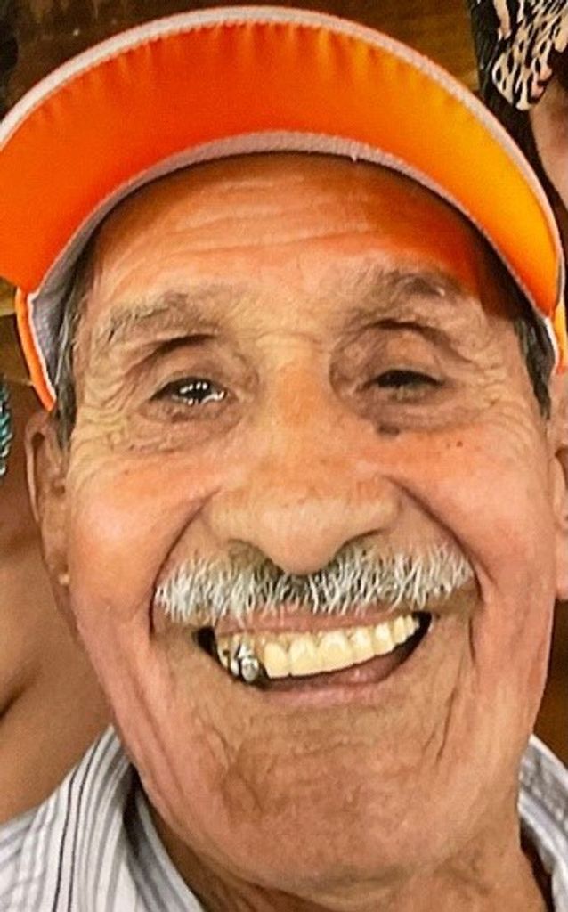 Valentin Solis Profile Photo