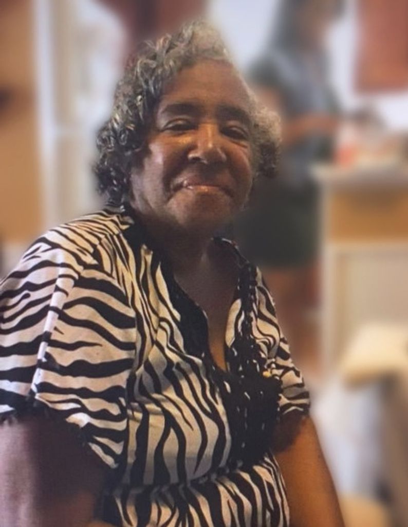 Veronna (Riley)  Crawford Profile Photo