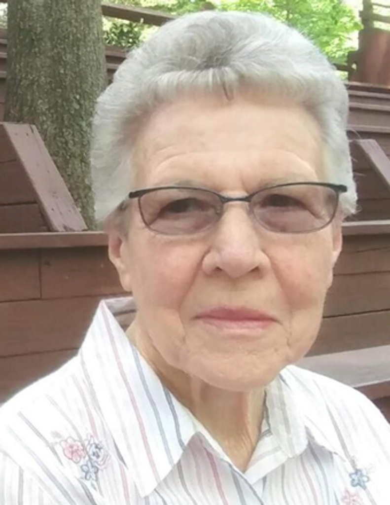 Gloria Jean (Teachey) Watson