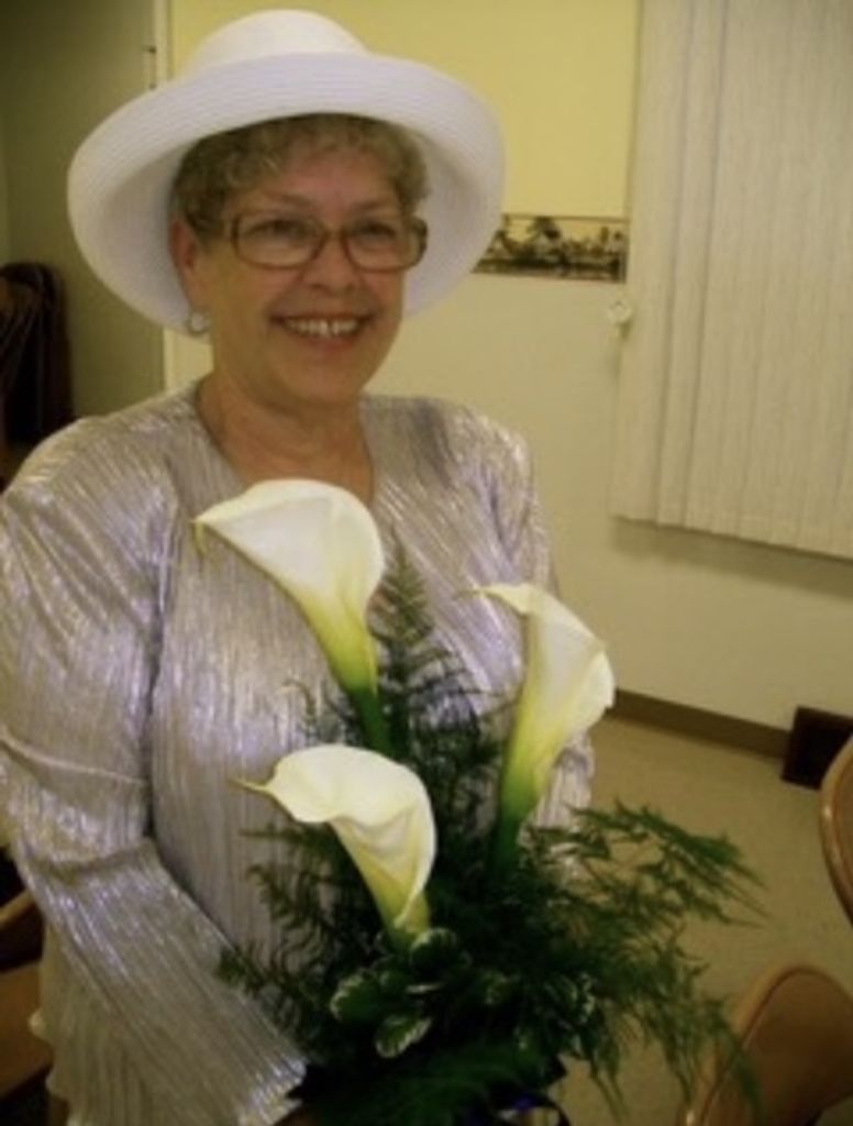 Eileen West-Barber Profile Photo