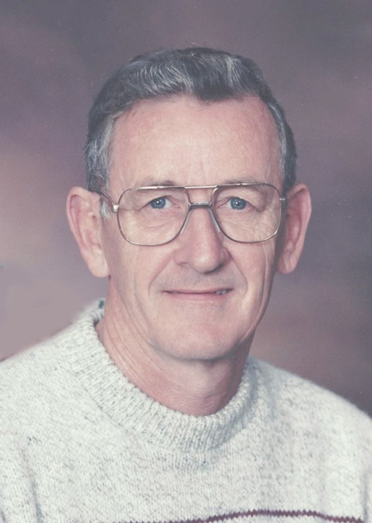 Leonard E. Downes Profile Photo