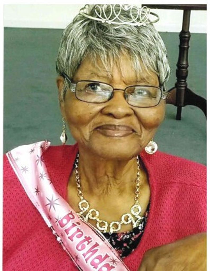 Minnie Pearl Thompson Profile Photo