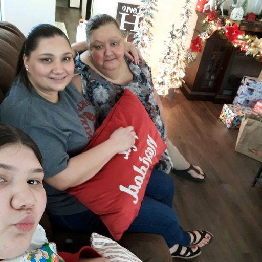 Maria Guadalupe Salinas photo gallery thumbnail 160 of 200