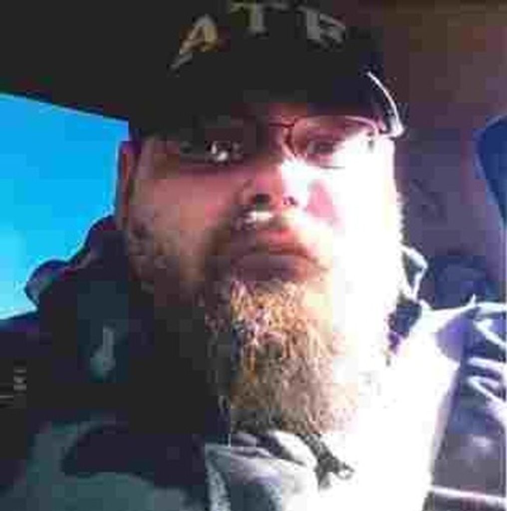 Shannon Ray "Ray Ray" Hacker