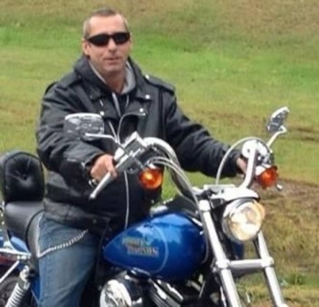 Michael Lloyd Pomerleau Profile Photo