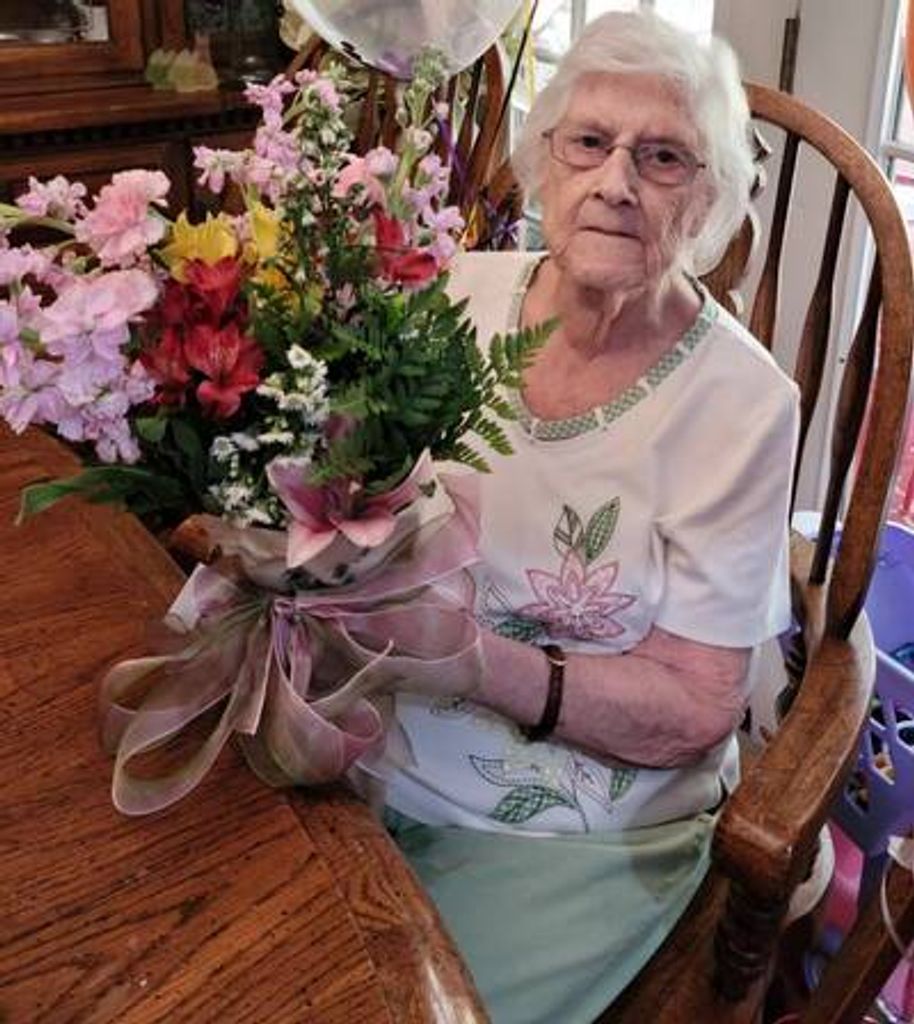 Alice Norene Saunders Carr Profile Photo