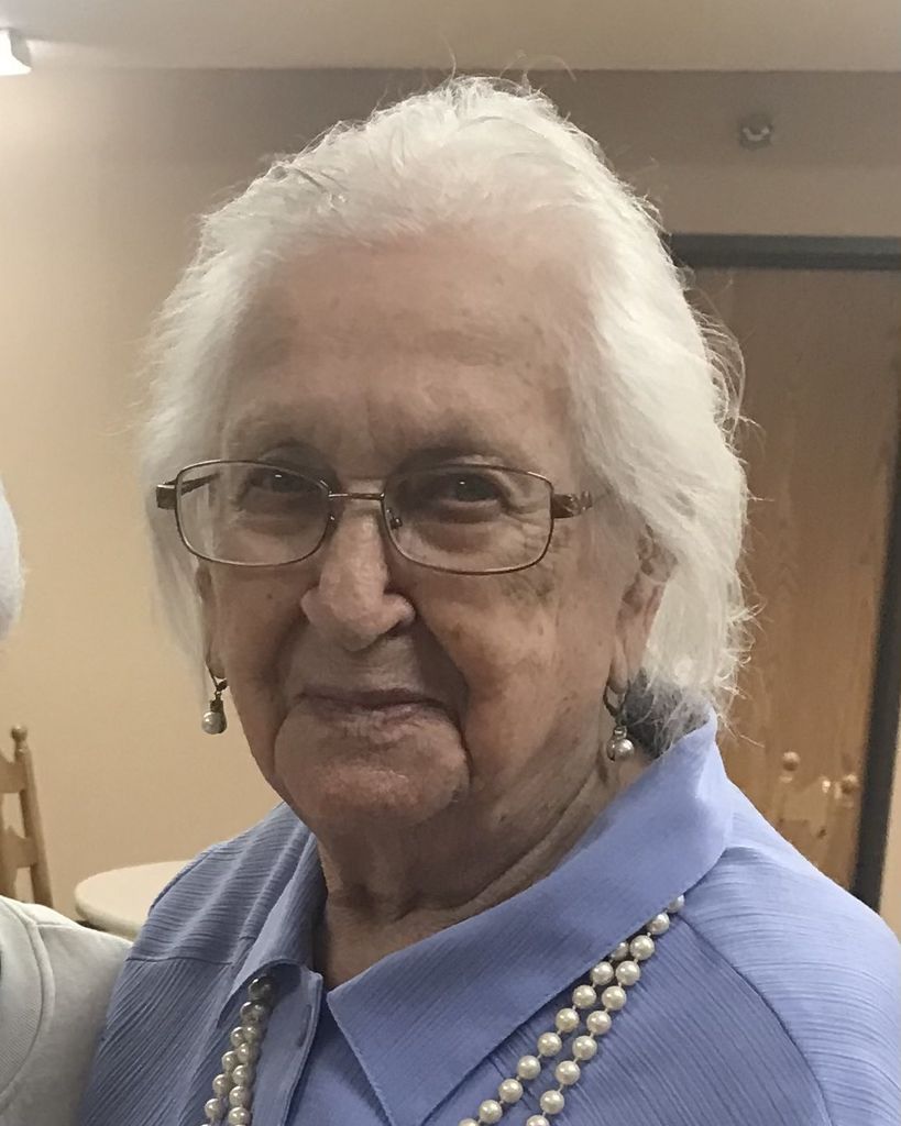 Myrna Searl Profile Photo