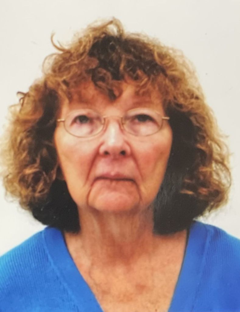 Sharon Kay (Woods)  Morss