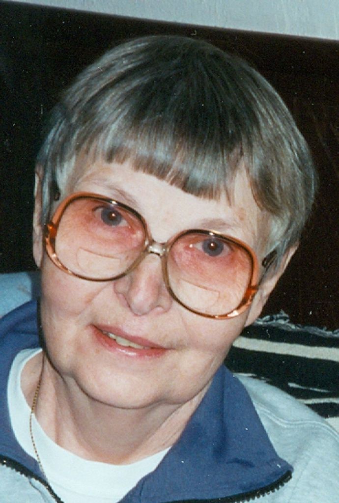 Ingrid F. (Hoppe)  Ehlers