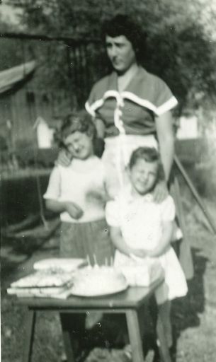 Patricia Louise (Opple)  Coffing photo gallery thumbnail 42 of 87