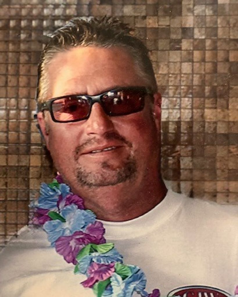 Kane Brett Putt Profile Photo