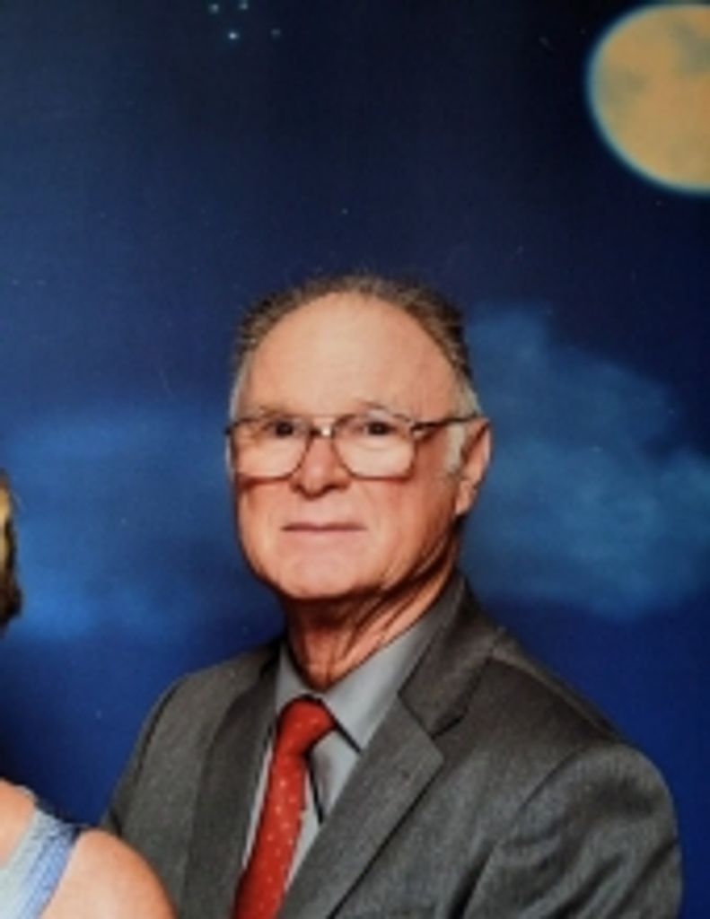 Christopher Lyons
