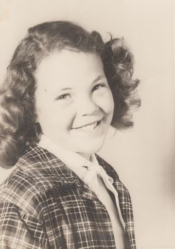 Karen M. Frazier photo gallery thumbnail 6 of 80