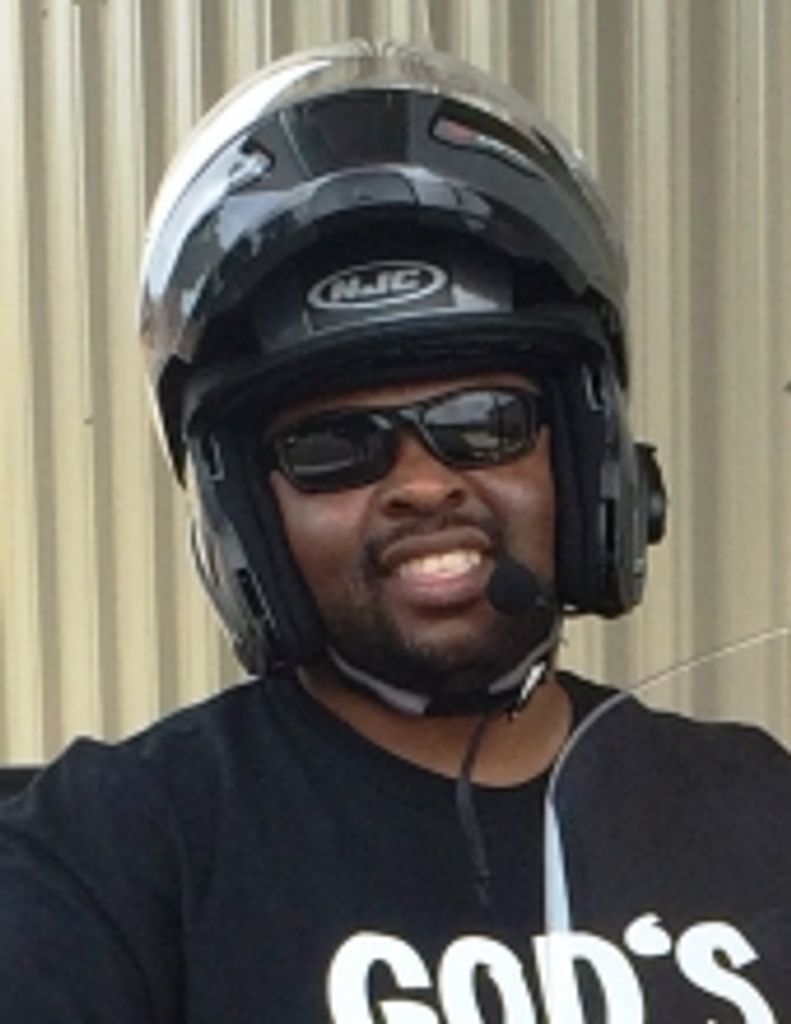 Minister James Jervey Bradley, Iii