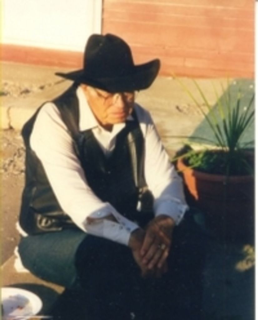 Alfred Carlsen Profile Photo