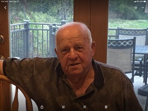 Virgil Elmer Siewert photo gallery thumbnail 97 of 202