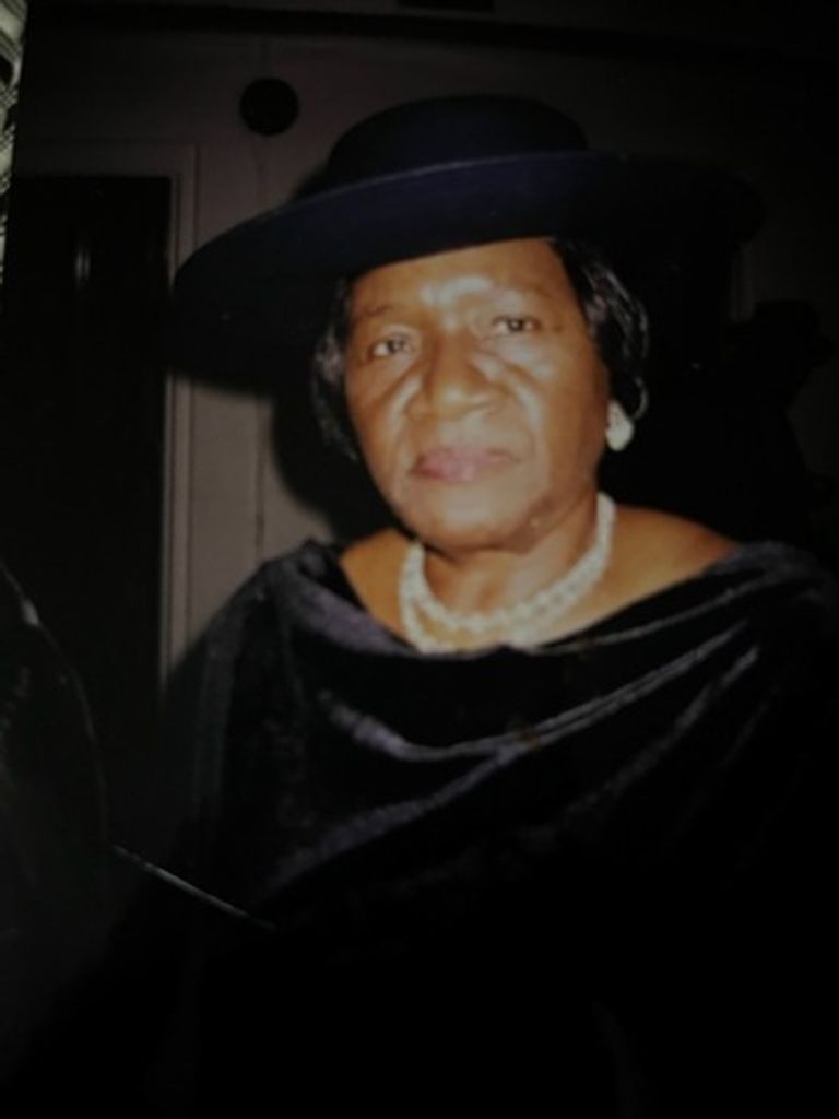 Mrs Susie A Blue Profile Photo