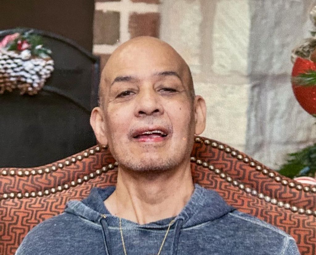 Sixto Bueno Profile Photo