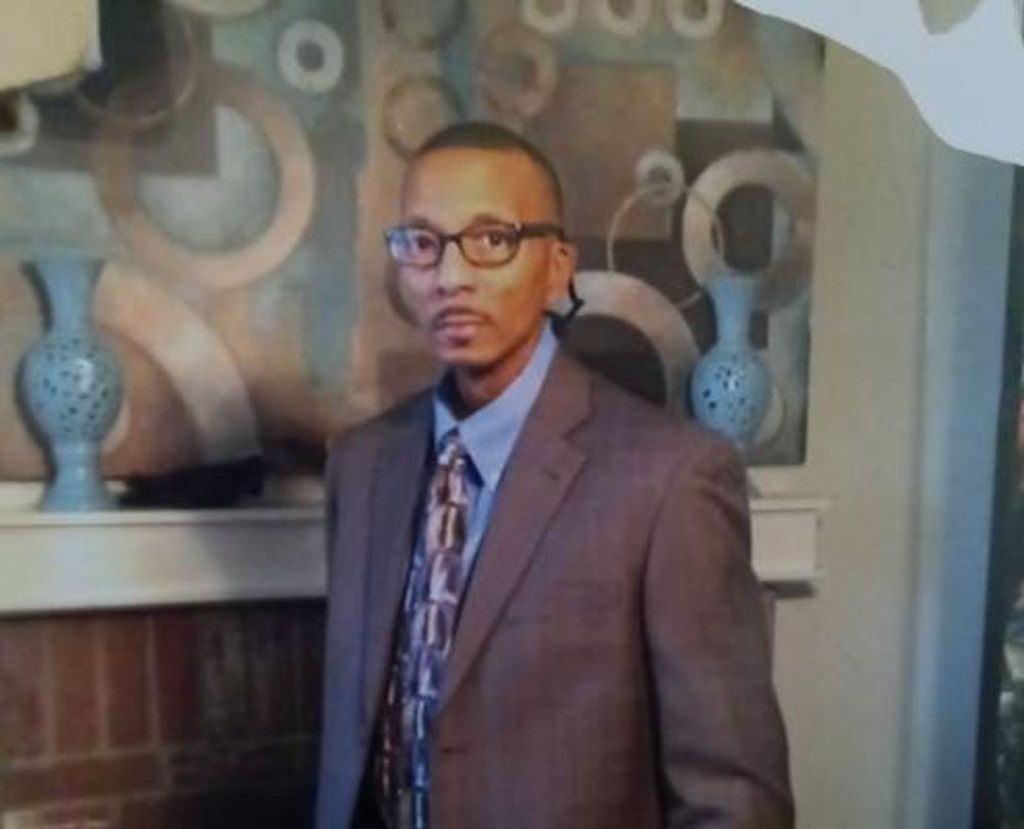 Dwayne June Edwards Profile Photo