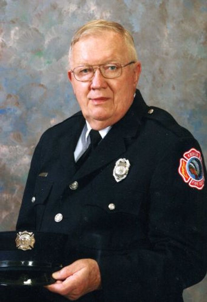 Roger L Carter Profile Photo