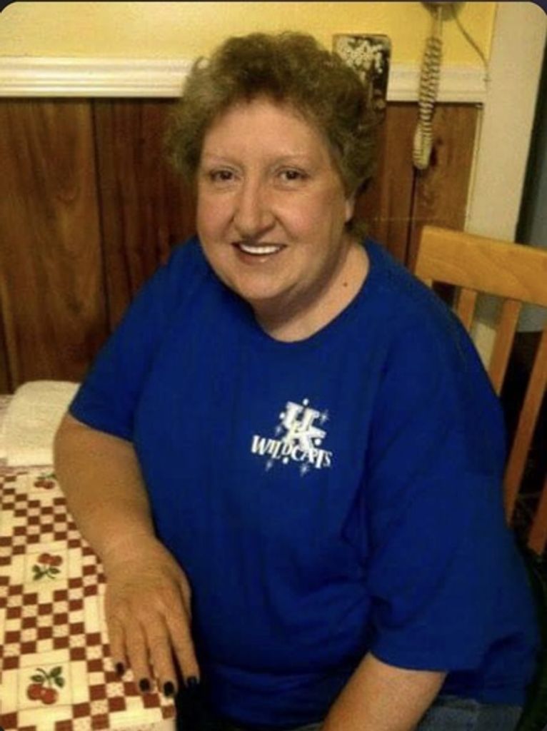 Della Colwell Profile Photo