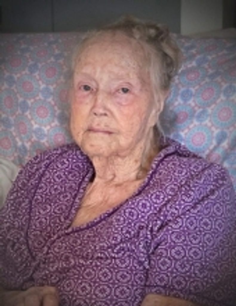 Marie (Brewer)  Combs