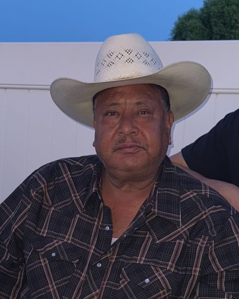 Gustavo Hernandez Profile Photo