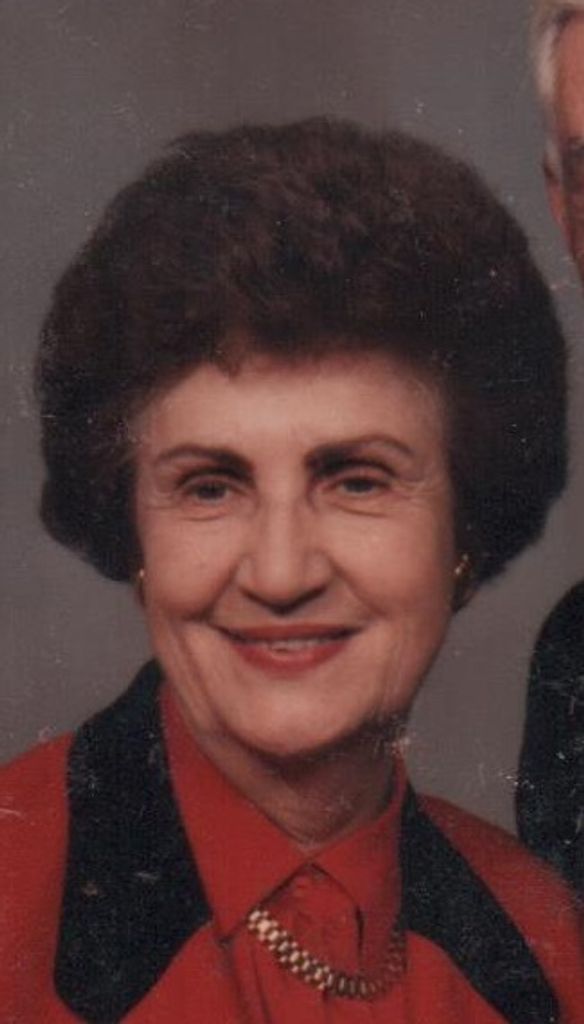 Lois (Twist)  Fairchild