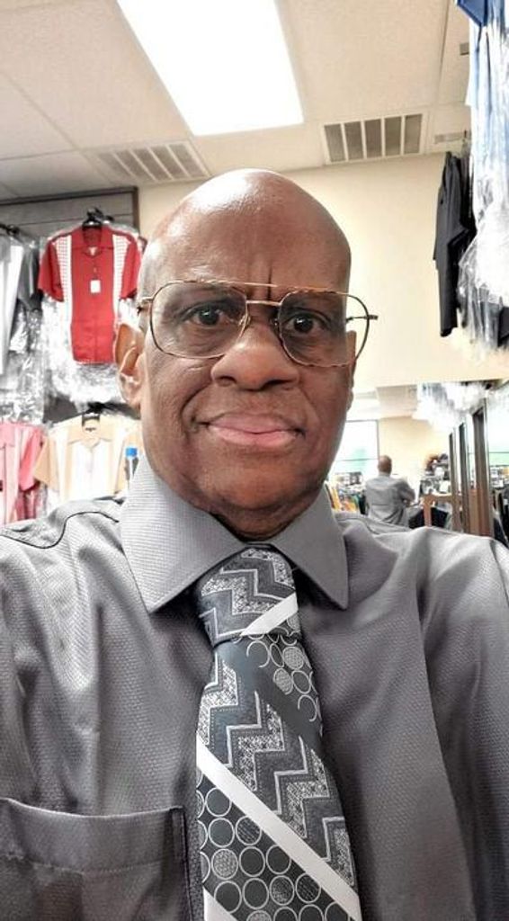 Byron Neal Collins Profile Photo