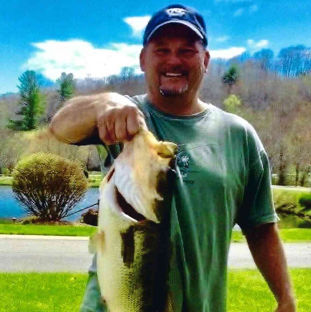 Michael Edward Kamisol Profile Photo