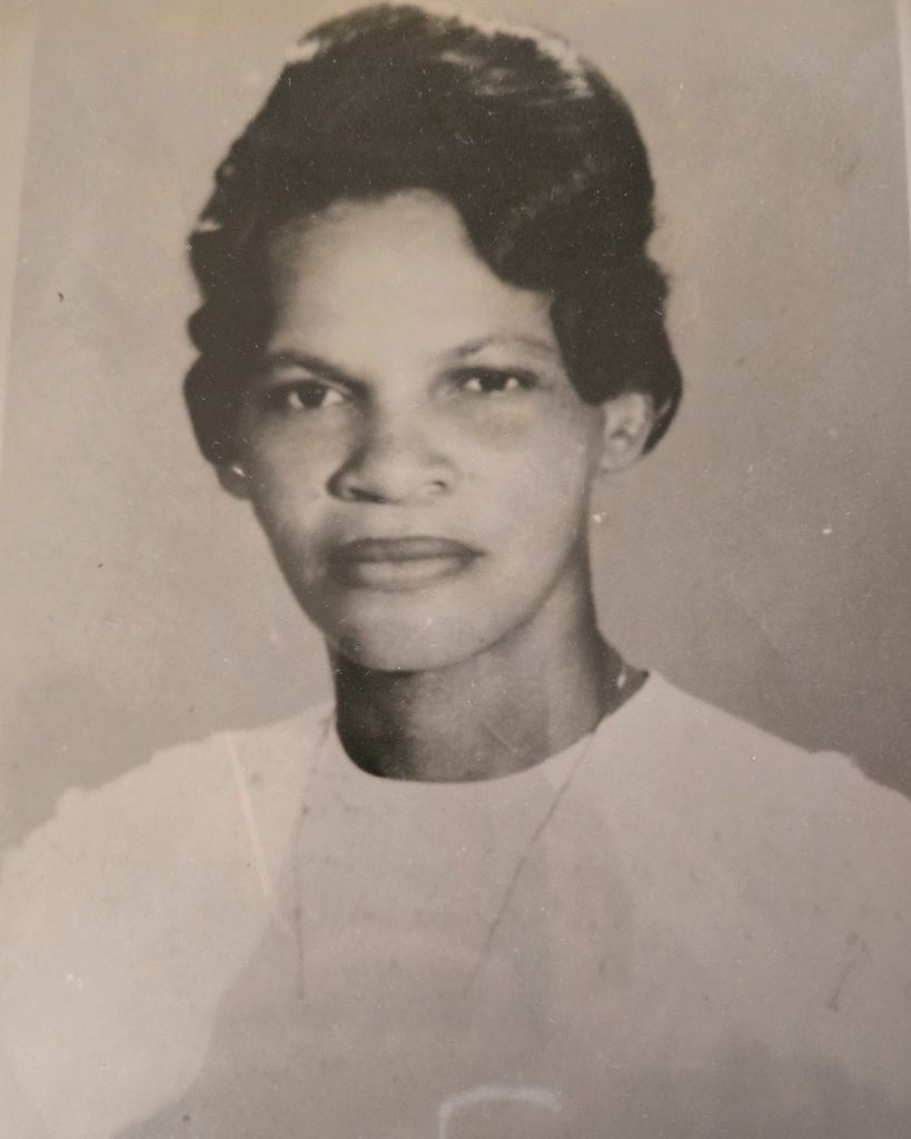 Veronica Taylor Profile Photo