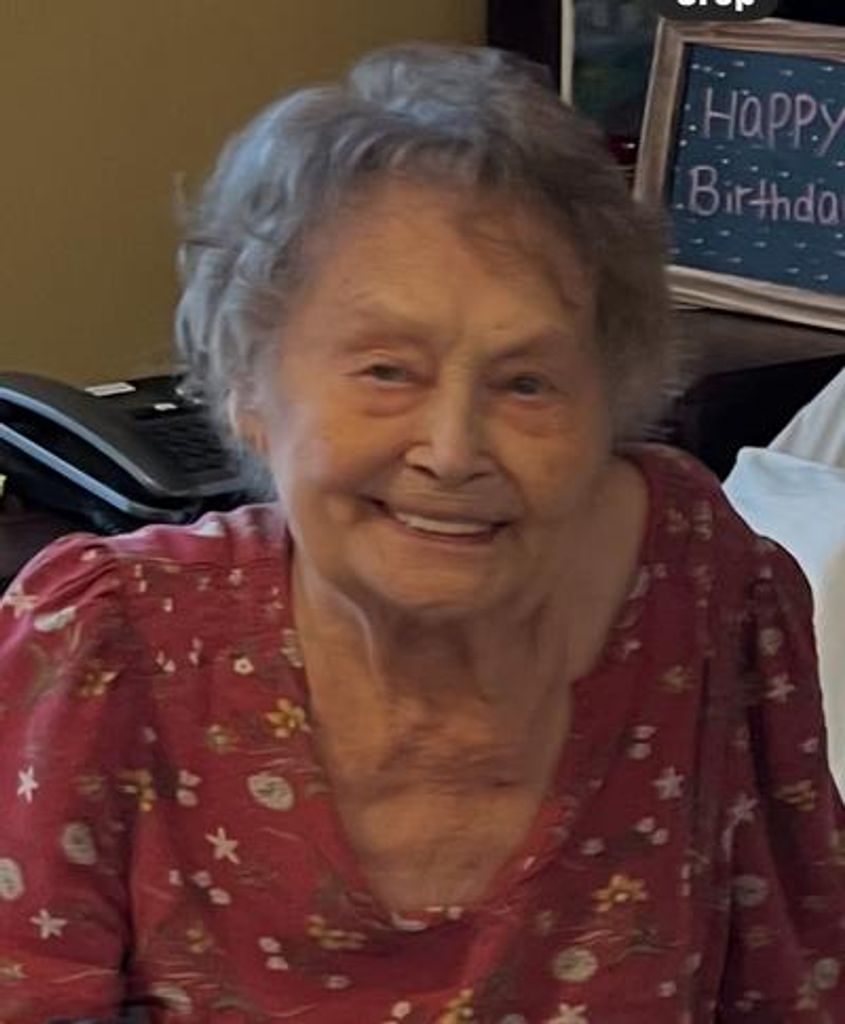 Pauline Peitrowski Profile Photo