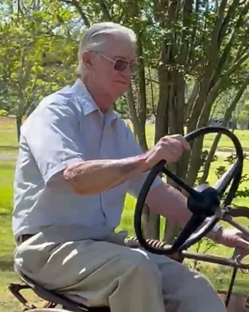 William Edward "Bill" Tomberlin Profile Photo