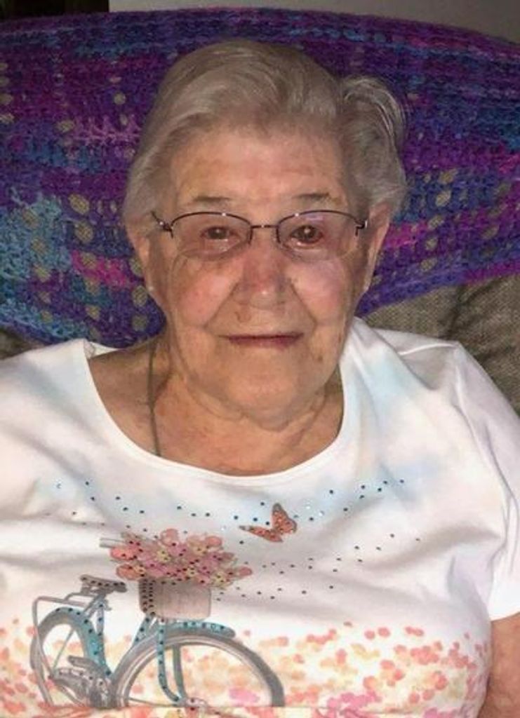 Maxine Marie Cohoon Profile Photo