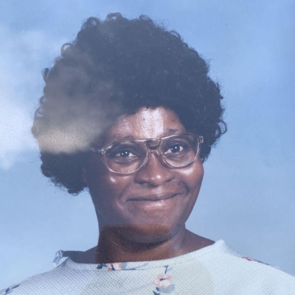 Mrs. Mattie Willie Mae Allen "Sis" Profile Photo
