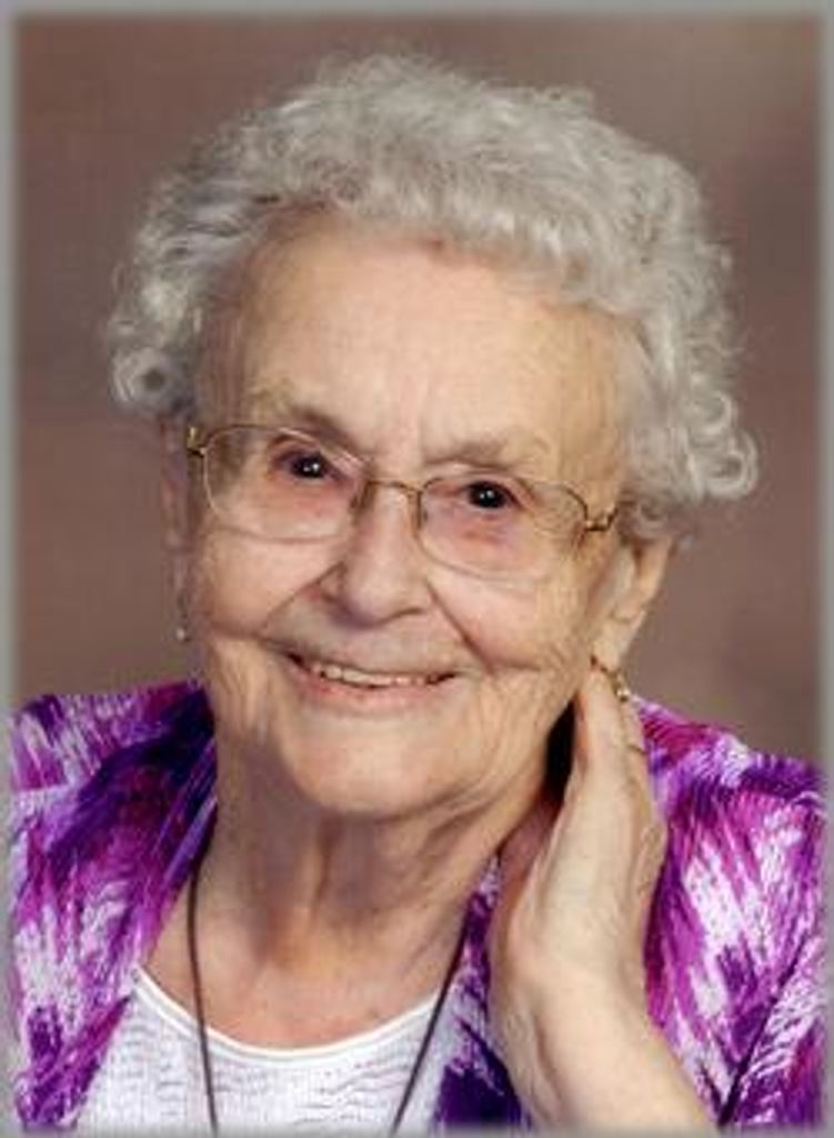 Mildred M. Steenhoven