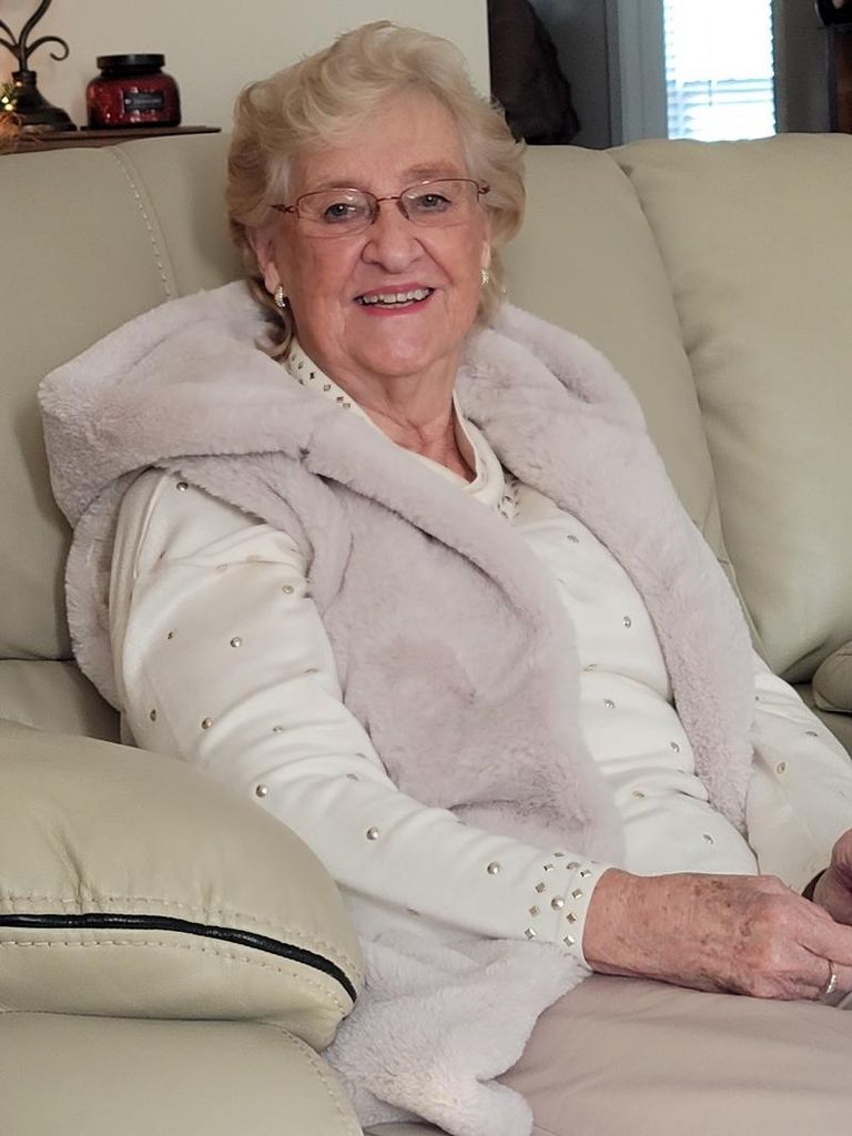 Pattie Sue Rowland Davis Profile Photo