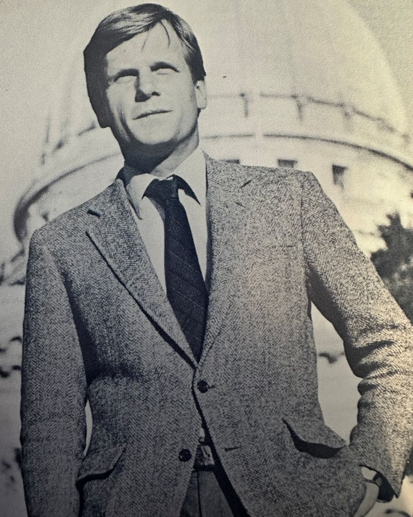 Peter G. Lewis Profile Photo