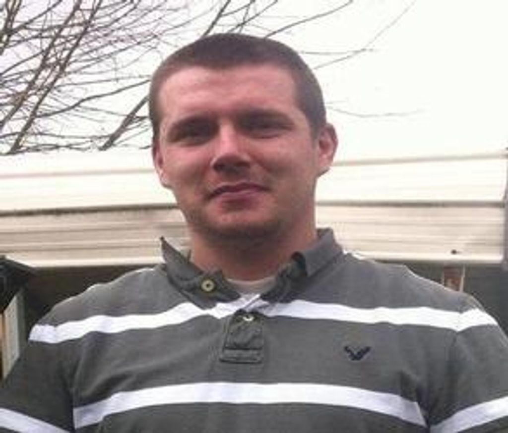 Dustin Tyler Crump Profile Photo
