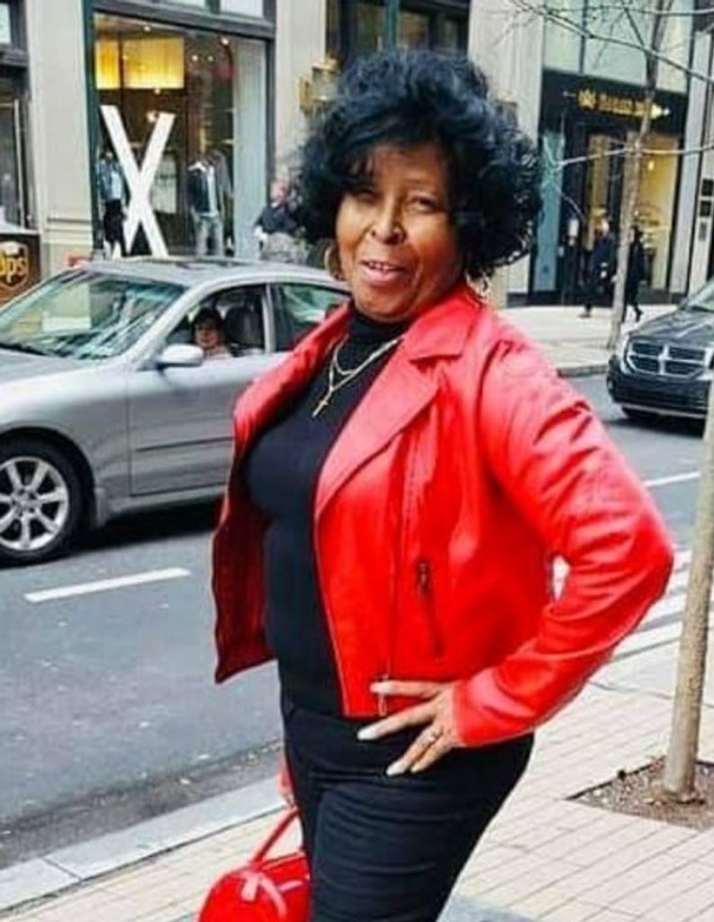 Brenda Lee Profile Photo