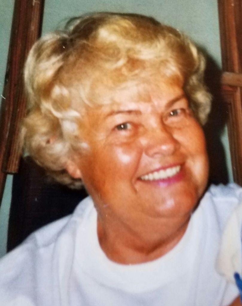 Beth (Collette)  Sledzik-Shiner