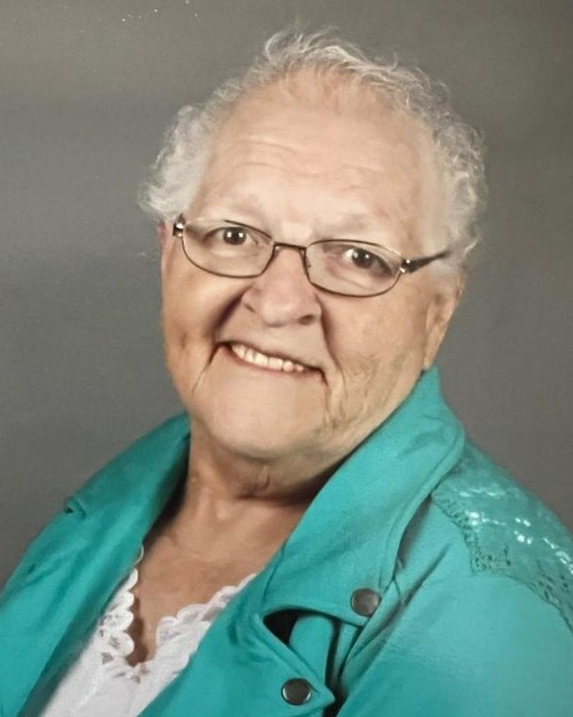 Helen M Lipska Profile Photo