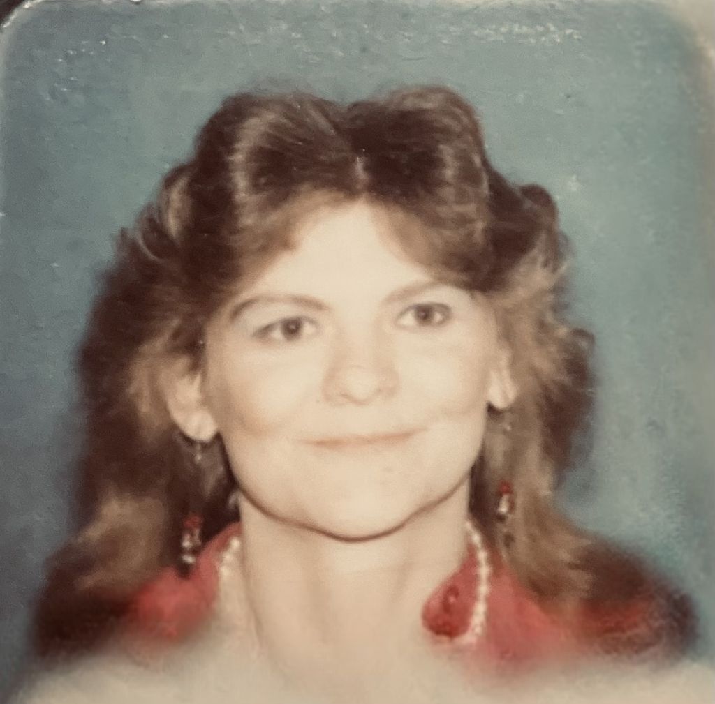 Linda Moreau Profile Photo
