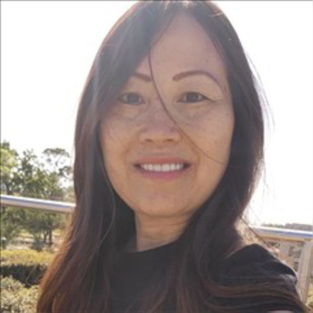 Holly Thuy Nester Profile Photo