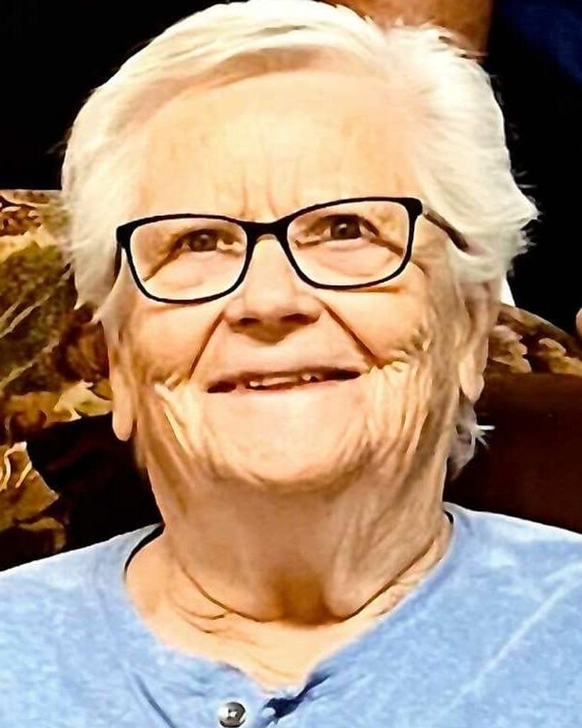 Shirley Mae Llewelyn