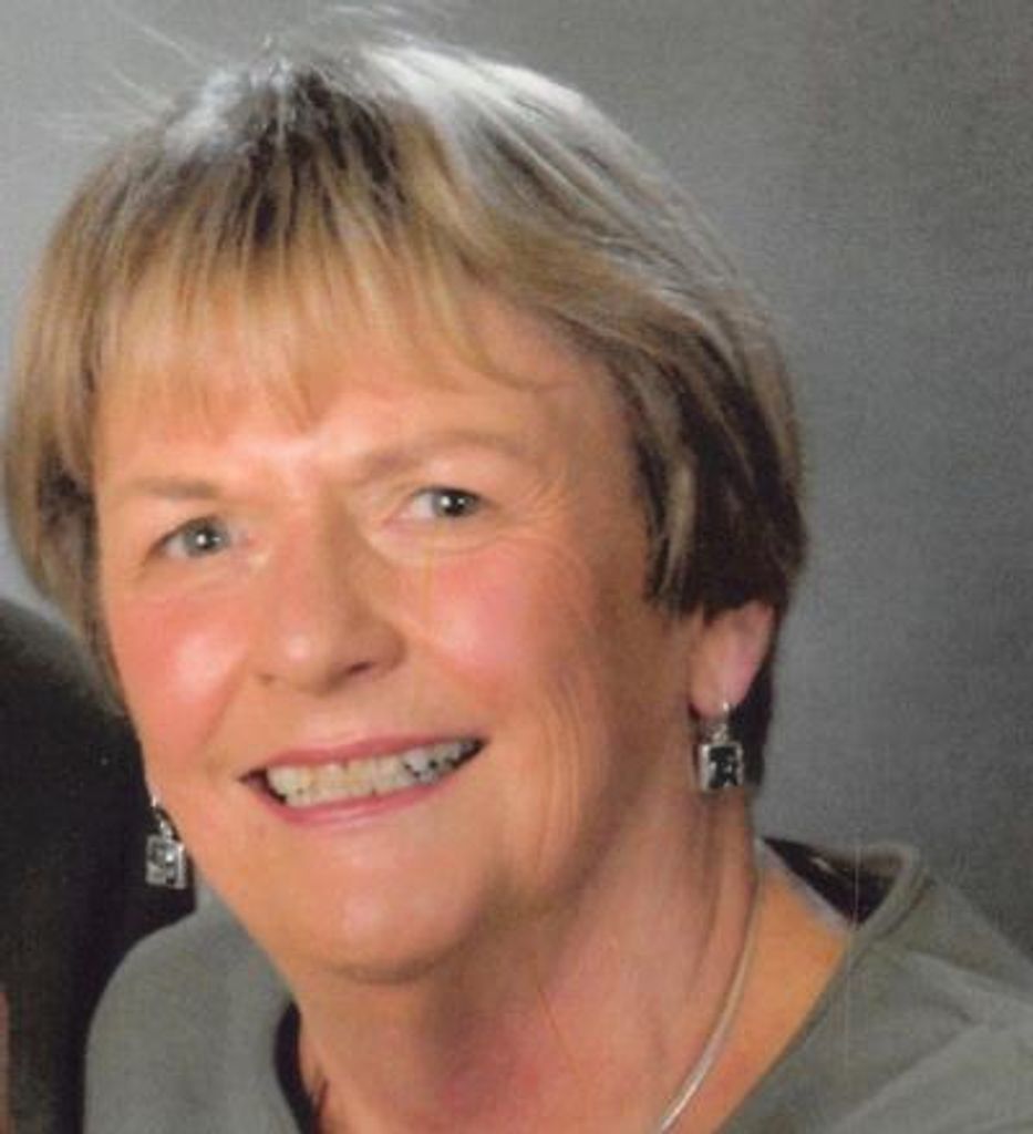 Joanne Kay Breitbach Profile Photo