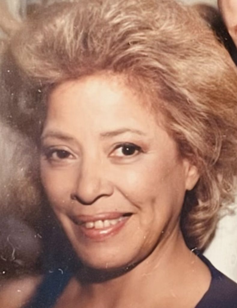 Esther Violet Pietrasz Profile Photo